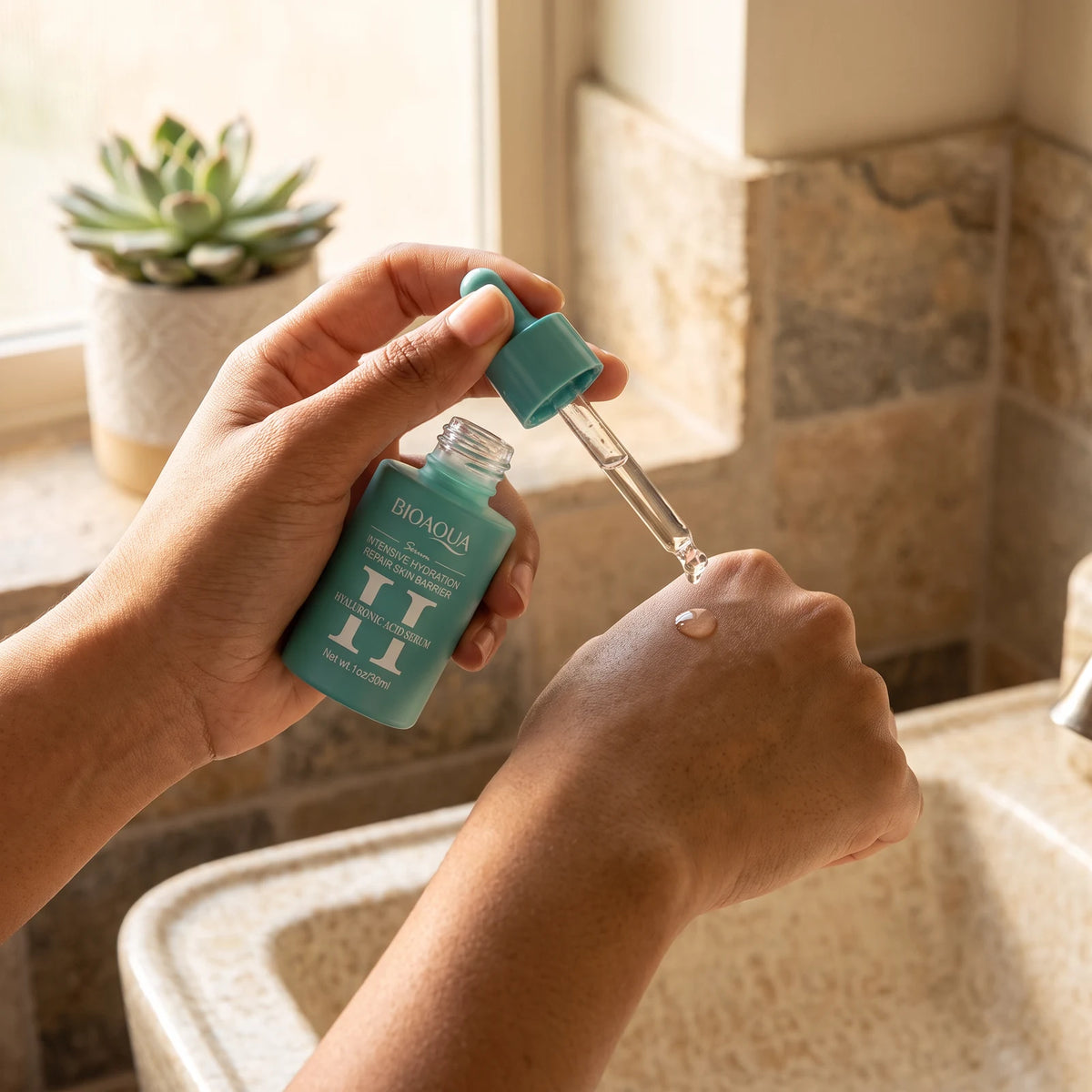 Sérum Hydratant Intense à l'Acide Hyaluronique, bienfaits