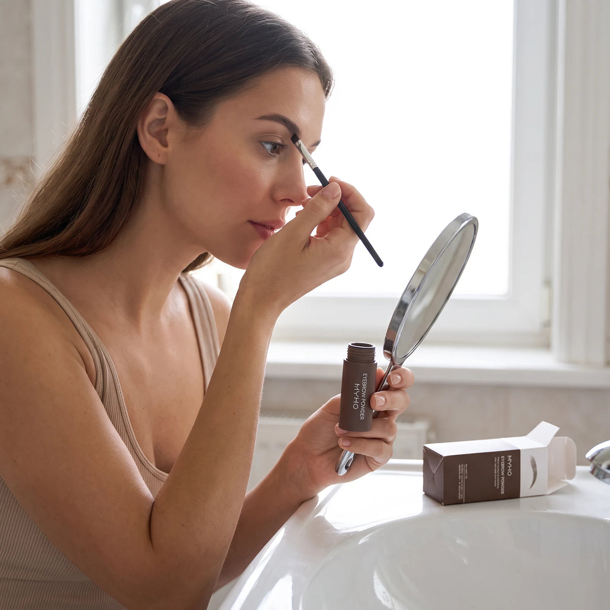 Poudre à sourcils imperméable et effet naturel, bienfaits