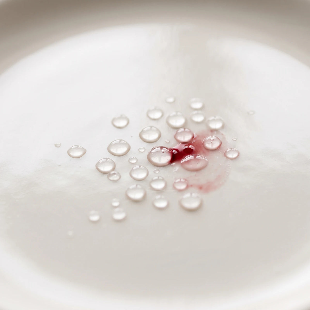 Crema Reafirmante de Cuello y Mandíbula con Cabezal Gua Sha, PDRN de salmón